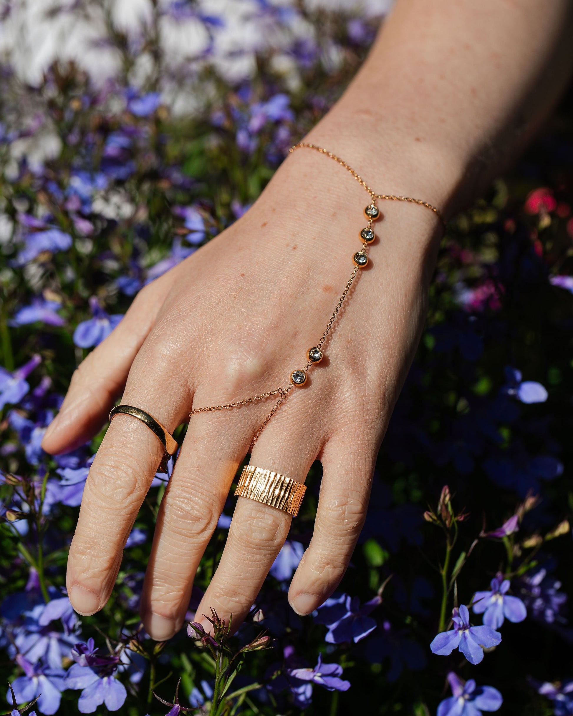 Procida Hand Chain