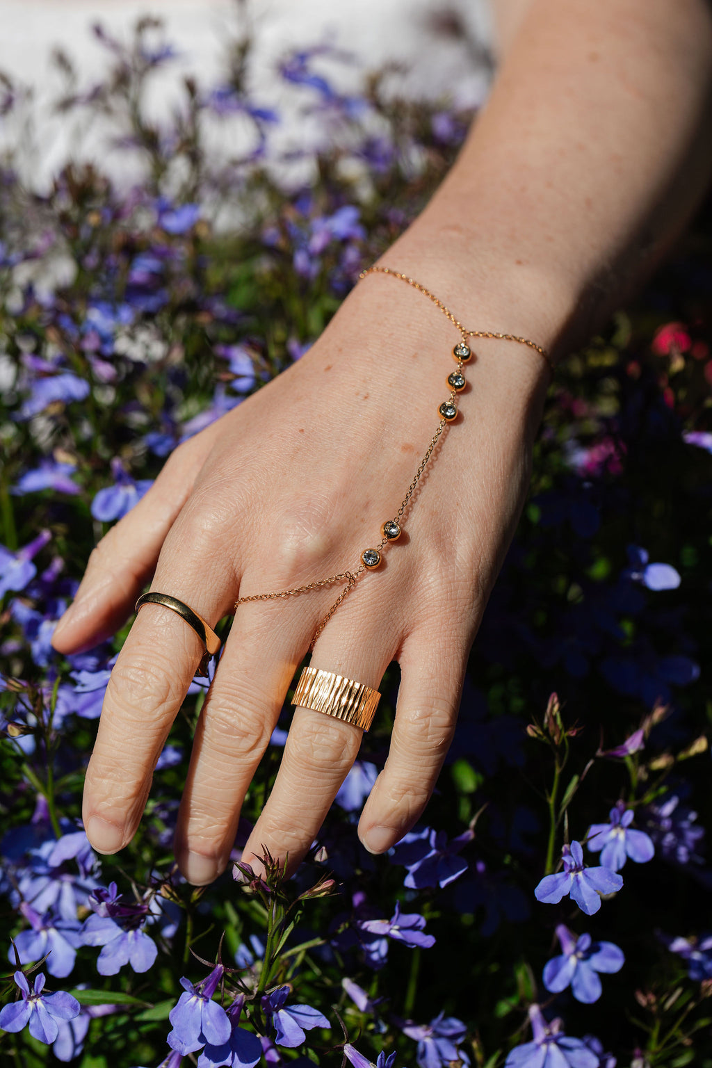 Procida Hand Chain